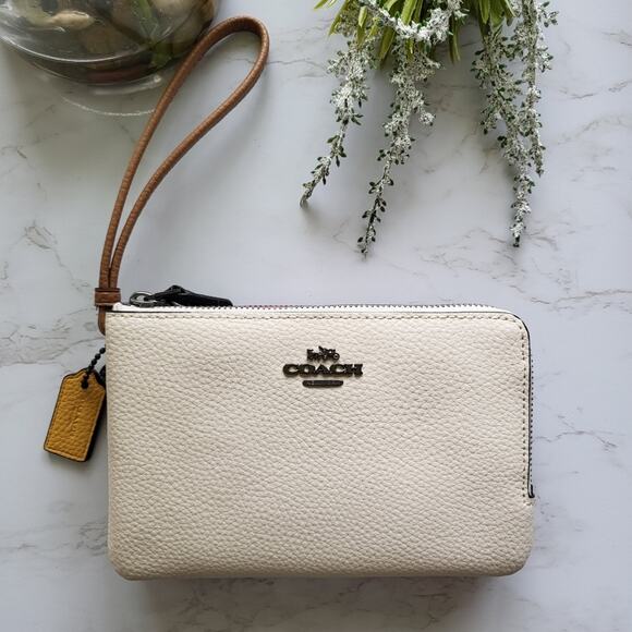 NEW COACH WHITE PINK PEBBLE LEATHER DOUBLE CORNER ZIP WRISTLET WALLET 2959 - Picture 1 of 11